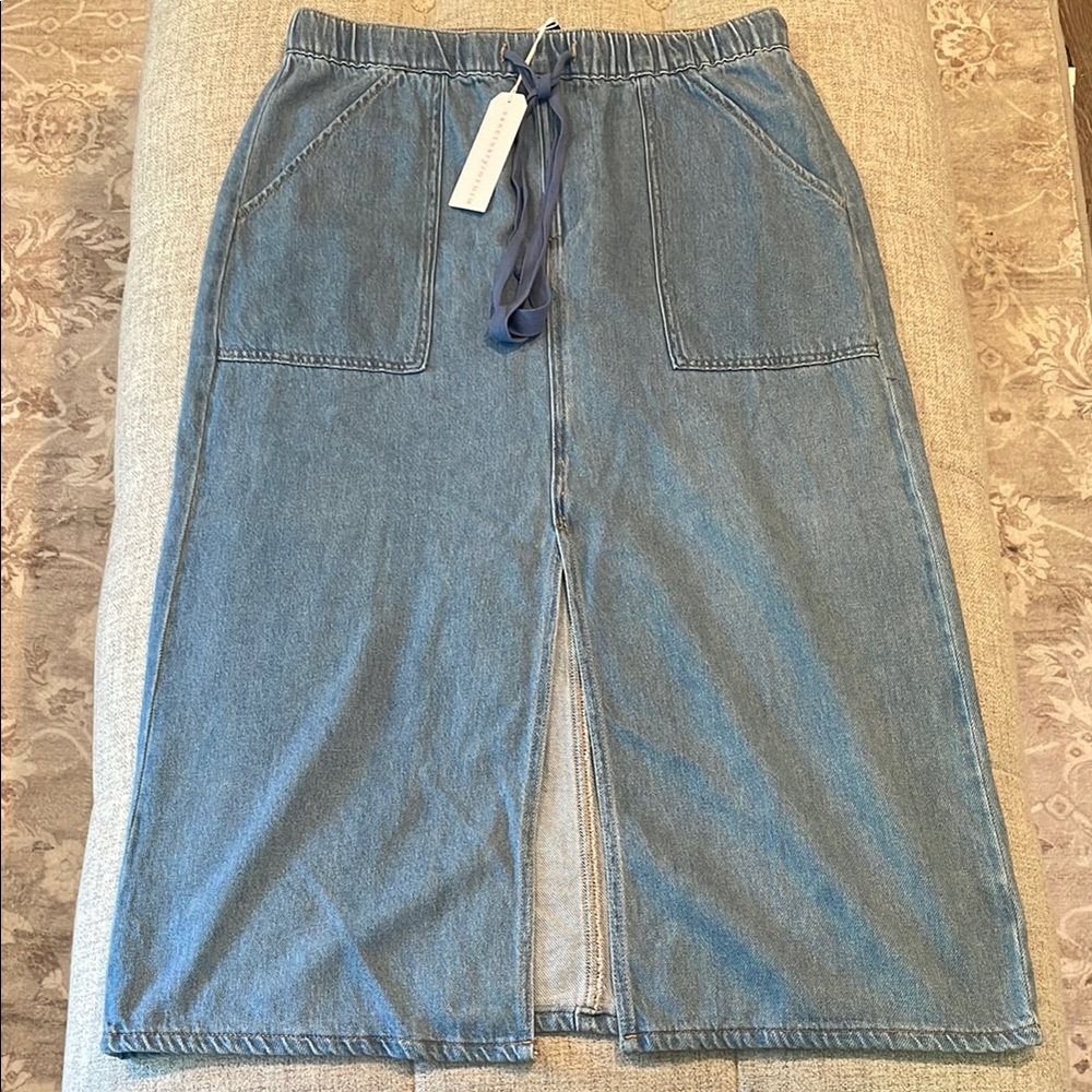 2 for $40 🔸 Sanctuary Denim Skirt